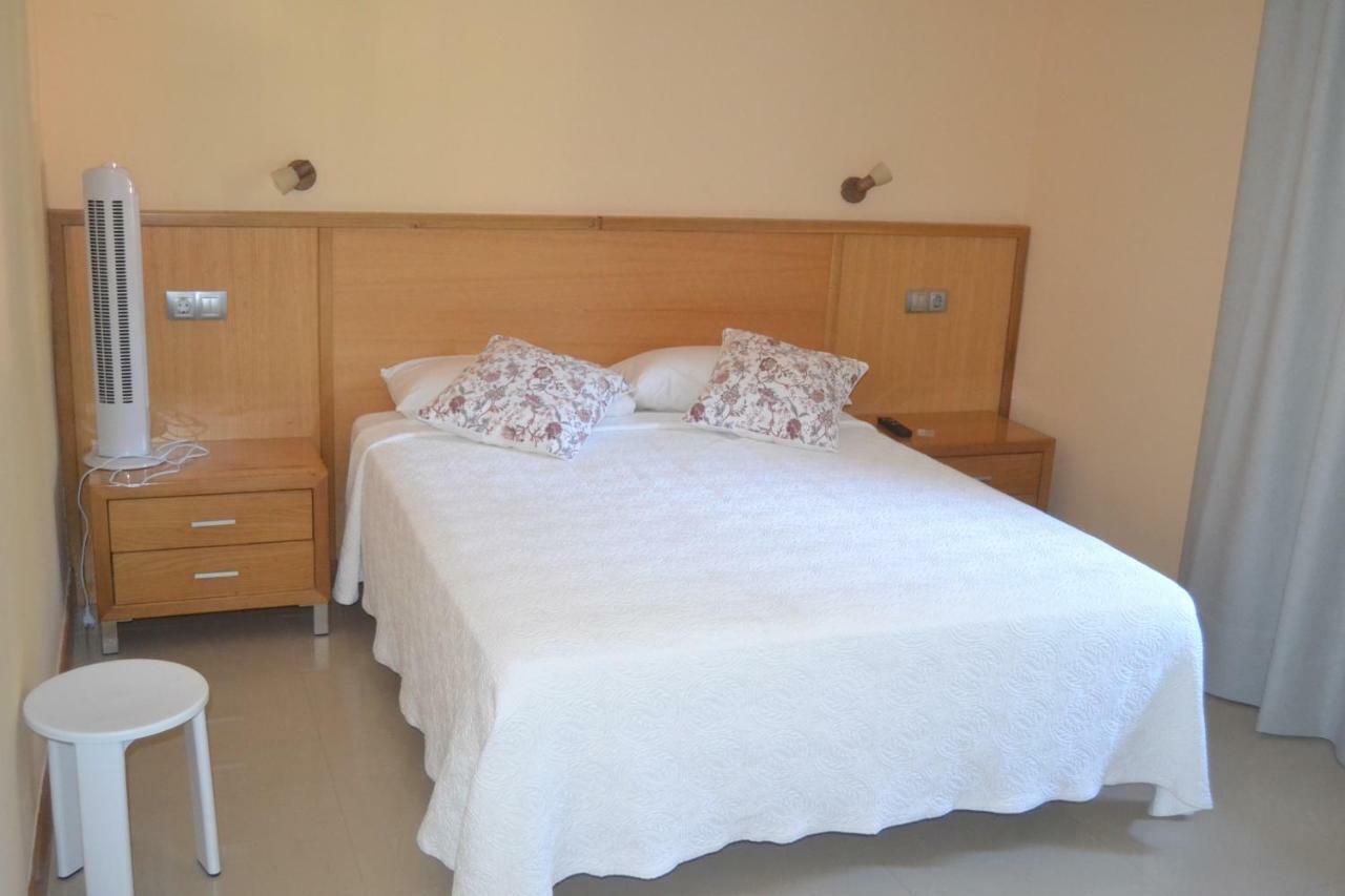 Hotel La Ribera Santianes ภายนอก รูปภาพ