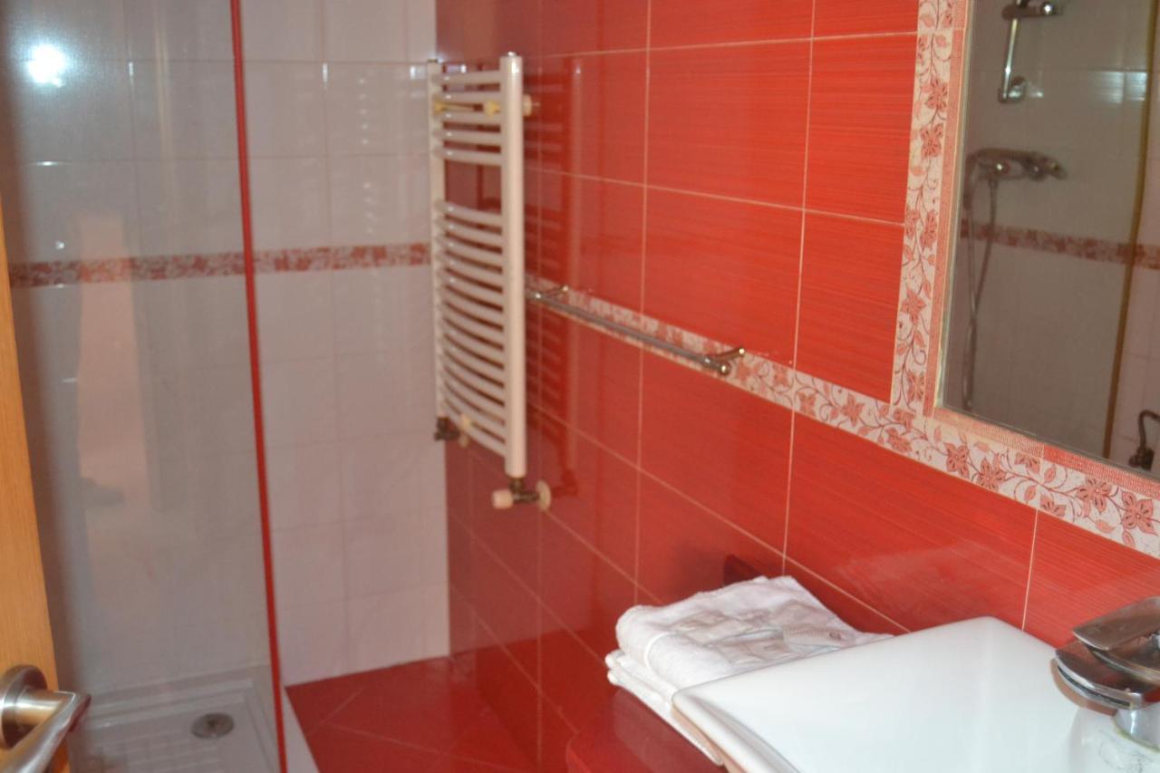 Hotel La Ribera Santianes ภายนอก รูปภาพ