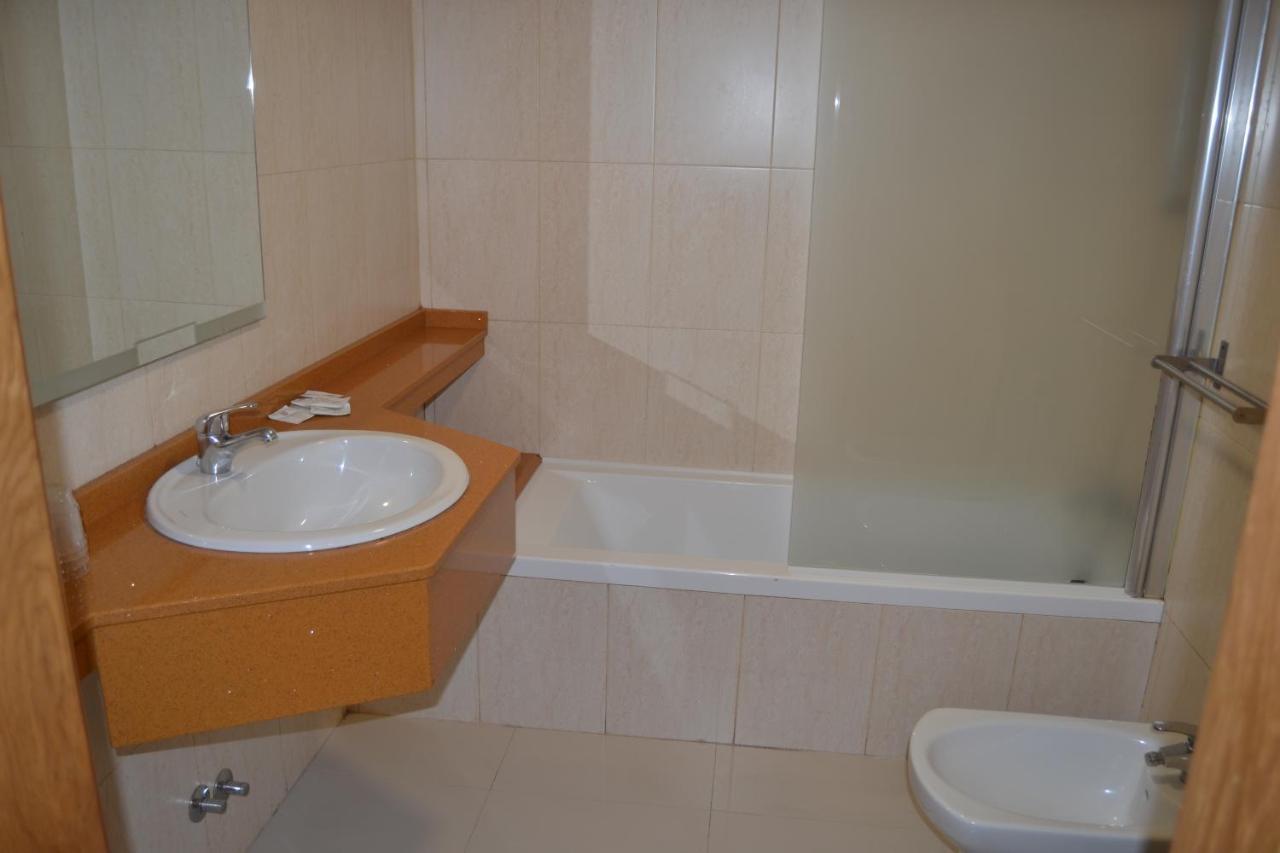 Hotel La Ribera Santianes ภายนอก รูปภาพ